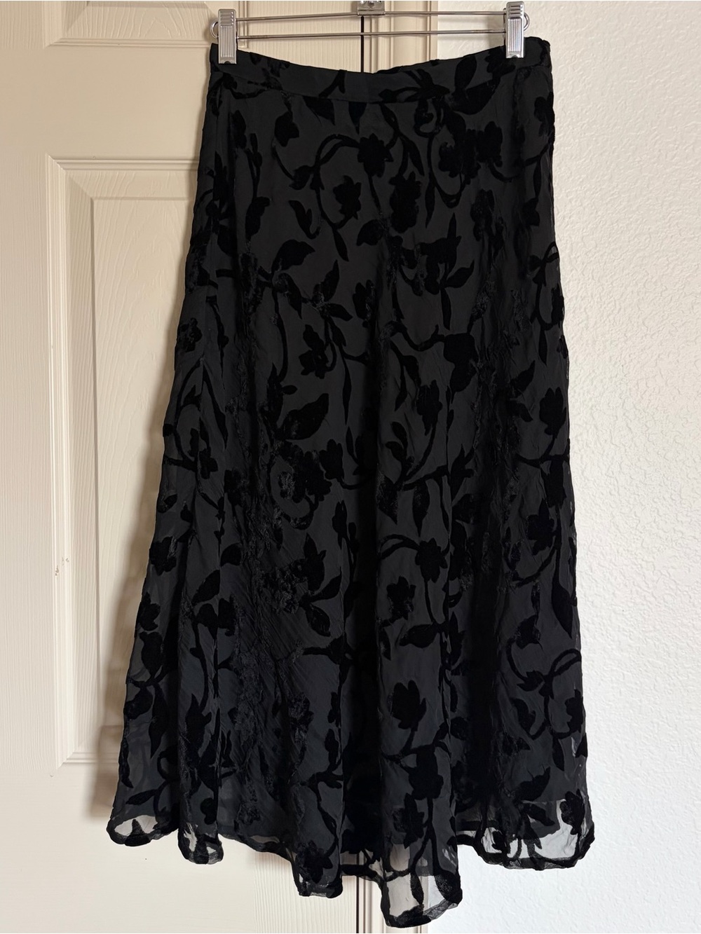 Velvet floral midi skirt